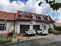 Novostavba rodinného domu s promyšlenou dispozicí a zahradou, Pravonín - 28