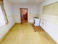 Prodej rodinného domu 172 m2, s pozemkem  513m2, Vystrkov  - 6