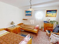 Prodej rodinného domu 259m2, s pozemkem 476m2, Srázná, Jihlava - 18