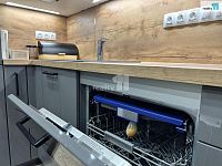 Byt  3+kk s dvěma balkóny, jedním parkovacím stáním v garáži a sklepem v Praze 9, Vysočany - myčka