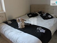 Pronájem pěkného bytu 1+1 svárov 37 m2 po rekonstrukci - 16