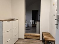 Pronájem zařízeného ateliéru 2+kk, 40 m2, s možností parkování Praha 7 - 7