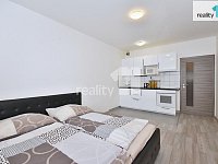 Moderní byt 1+kk s balkonem 35 m2, Ul. Modenská , Praha 10, Horní Měcholupy - 4