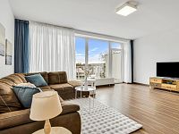 Rodinný dům 5+kk se zahradou, terasami a výhledy – Praha 4, Libuš, ulice K Hájovně - 13