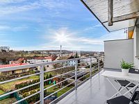 Rodinný dům 5+kk se zahradou, terasami a výhledy – Praha 4, Libuš, ulice K Hájovně - 28