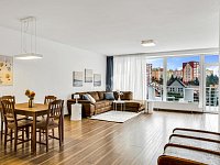 Rodinný dům 5+kk se zahradou, terasami a výhledy – Praha 4, Libuš, ulice K Hájovně - 6