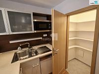 Kompletně vybavený byt 2kk s balkoenm+sklep+garážové stání v Praze 5, Barrandov - 7