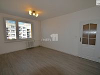 Byt 1+1 Police nad Metují - pokoj