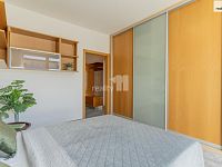 Prodej světlého bytu 2+kk 57 m² s balkonem 6 m2– Jesenice u Prahy - 12