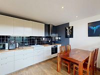 Prodej moderního rodinného domu 4+kk/T, 152 m2, pěkná zahrada, garáž, Kralupy nad Vltavou - Zeměchy - 9