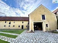 Pronájem obchodních prostor - 10