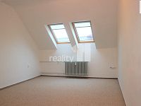 prodej 2 komerčních nemovitostí v Ostravě - 13