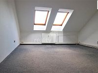 prodej 2 komerčních nemovitostí v Ostravě - 25