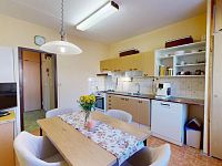 Bytová jednotka 3+1, balkón, sklep, 70m2, osobní vlastnictví, ulice Na Spravedlnosti, Havlíčkův Brod - 6