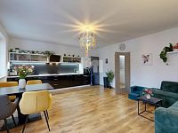 Prodej bytové jednotky 4+kk, 87m2, zahrádka 64m2, ulice K Břežanům, Dolní Břežany-Lhota