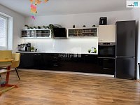 Prodej bytové jednotky 4+kk, 87m2, zahrádka 64m2, ulice K Břežanům, Dolní Břežany-Lhota - 2