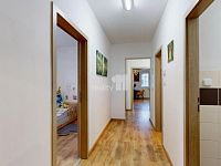 Prodej bytové jednotky 4+kk, 87m2, zahrádka 64m2, ulice K Břežanům, Dolní Břežany-Lhota - 7