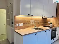 Pronájem bytu 2+1, 54 m2, Praha 4 - 3