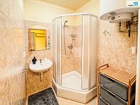 Prodej apartmán 2+1, 61 m2, Slapy - koupelna