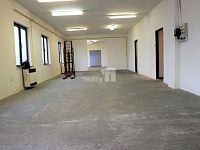 pronájem skladu 150m2 v přízemí s manipulační plochou 100m2 v centru Ostravy - 6