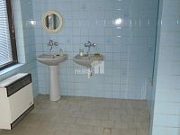 pronájem skladu 150m2 v přízemí s manipulační plochou 100m2 v centru Ostravy - 7