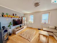 Prodej domu (3+1,140m2), 2x garáž, pozemek 983m2 v Rychnově u Jablonce nad Nisou, Dobrovodská ul. - 3