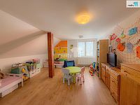 Prodej domu (3+1,140m2), 2x garáž, pozemek 983m2 v Rychnově u Jablonce nad Nisou, Dobrovodská ul. - 6