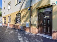 Pronájem bytu 1+1, 47 m2, po kompletní rekonstrukci, Praha 4 - Michle - 13