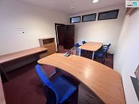 Pronájem kanceláře, Karlovy Vary, 31m2