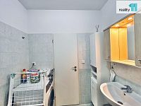 Zařízený byt 1kk, 50 m2 v novostavbě, Praha 10 - Michle - 9