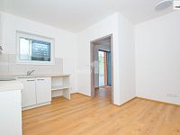 Pronájem bytu 1+kk, 34  m2 Liberec - 18