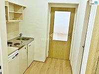 Prodej, nebytové prostory 65 m2, Rubešova ul., Plzeň - 12