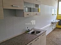 Pronájem zavedeného autoservisu, Praha 5 - Zličín - 7