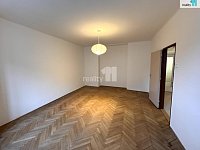 Byt 2+1/B, 75 m2, cihla, nezařízený, Praha 10 - Vršovice - 10