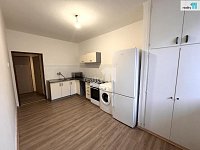 Byt 2+1/B, 75 m2, cihla, nezařízený, Praha 10 - Vršovice - 3