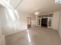 Byt 2+1/B, 75 m2, cihla, nezařízený, Praha 10 - Vršovice - 6