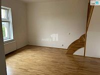 Pronájem bytu 2+kk, 75 m2, Na usedlosti, Praha - 4