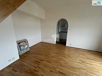 Pronájem bytu 2+kk, 75 m2, Na usedlosti, Praha - 8