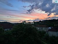 Byt 3+1 po rekonstrukci s lodžií a klimatizací  - 12