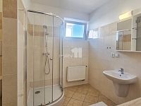 Pronájem, byt 2+kk, 58 m2, ul. Třídvorská, Kolín V - 11