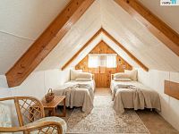 Kouzelná roubenka 4+kk s autentickou atmosférou – Benešov u Semil - 10