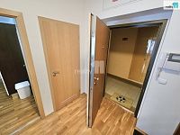 Kompletně vybavený byt 2kk s balkoenm+sklep+garážové stání v Praze 5, Barrandov - 15