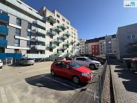 Pronájem, parkovací stání na uzavřeném parkovišti, Plzeň, ul. Poděbradova - 4