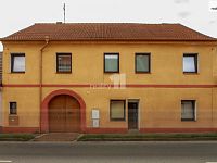 Velký obytný dům v centru Žebráku