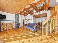 Prodej exkluzivního mezonetového bytu 6+kk se dvěma balkony, v centru Českých Budějovic - 13