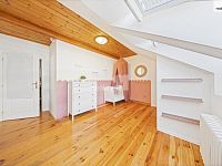 Prodej exkluzivního mezonetového bytu 6+kk se dvěma balkony, v centru Českých Budějovic - 20