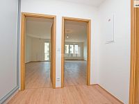 Pronájem bytu 2+kk, 66 m2, vč. parkování a sklepa, ul. Tovární, Liberec  - 11