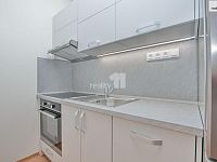 Pronájem bytu 2+kk, 66 m2, vč. parkování a sklepa, ul. Tovární, Liberec  - 5