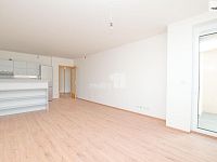 Pronájem bytu 2+kk, 66 m2, vč. parkování a sklepa, ul. Tovární, Liberec  - 9