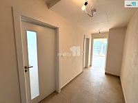 Pronájem bytu 2+kk/B, 65 m2, novostavba, nezařízený, Dobřichovice - 13